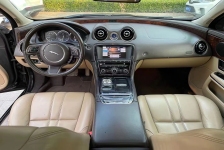 捷豹 XJL