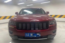 Jeep 大切诺基
