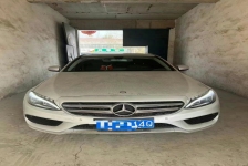 奔驰C级