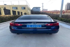 英菲尼迪Q50
