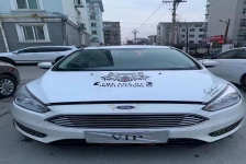 福特 福克斯三厢