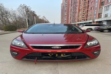 福特 福克斯两厢