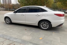 福特 福克斯三厢