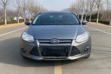 福特 福克斯两厢