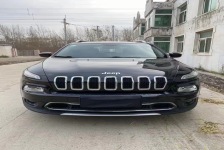 Jeep 自由光