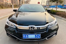奔驰E级