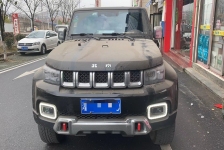 北京汽车BJ40
