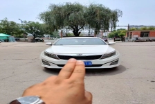 起亚K5