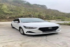 现代 悦动