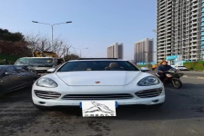 保时捷 卡宴
