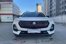 宝骏 RS-5