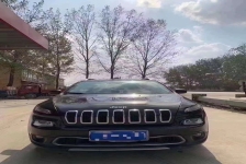 Jeep 自由光