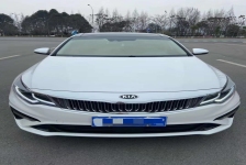 起亚K5