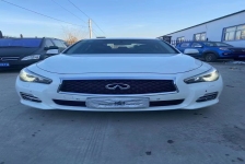 英菲尼迪Q50