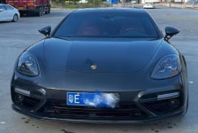 保时捷Panamera