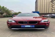 宝马X1
