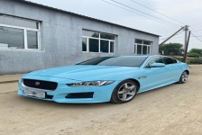 捷豹 XE