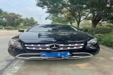 奔驰GLA级