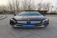 奔驰GLA级
