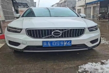 沃尔沃 XC40