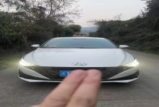 现代 伊兰特