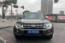 三菱 帕杰罗