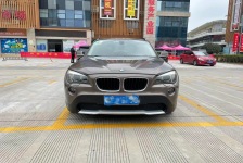 宝马X1