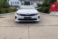 起亚K5
