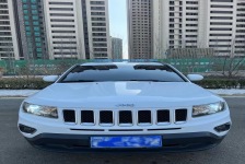Jeep 指南者