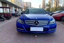 奔驰C级