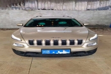 Jeep 自由光