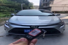丰田 雷凌