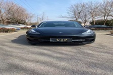 特斯拉 Model 3