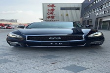 英菲尼迪Q70L