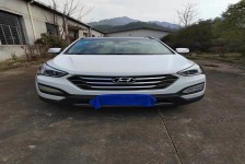 现代 全新胜达