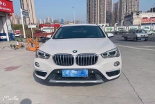 宝马X1