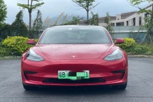 特斯拉 Model 3