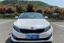 起亚K5