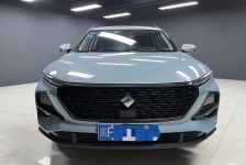 宝骏 RS3