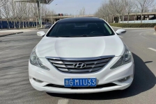 现代 索纳塔八