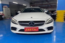 奔驰C级