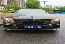 奔驰E级