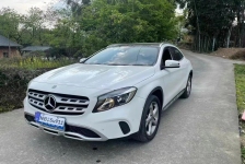 奔驰GLA级