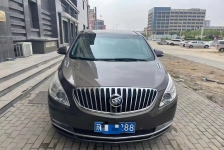 别克GL8