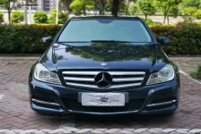 奔驰C级