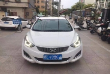 现代 朗动