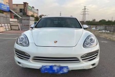 保时捷 卡宴
