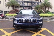 Jeep 自由光