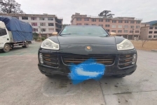 保时捷 卡宴