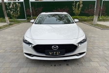 马自达 Mazda3 Axela昂克赛拉三厢